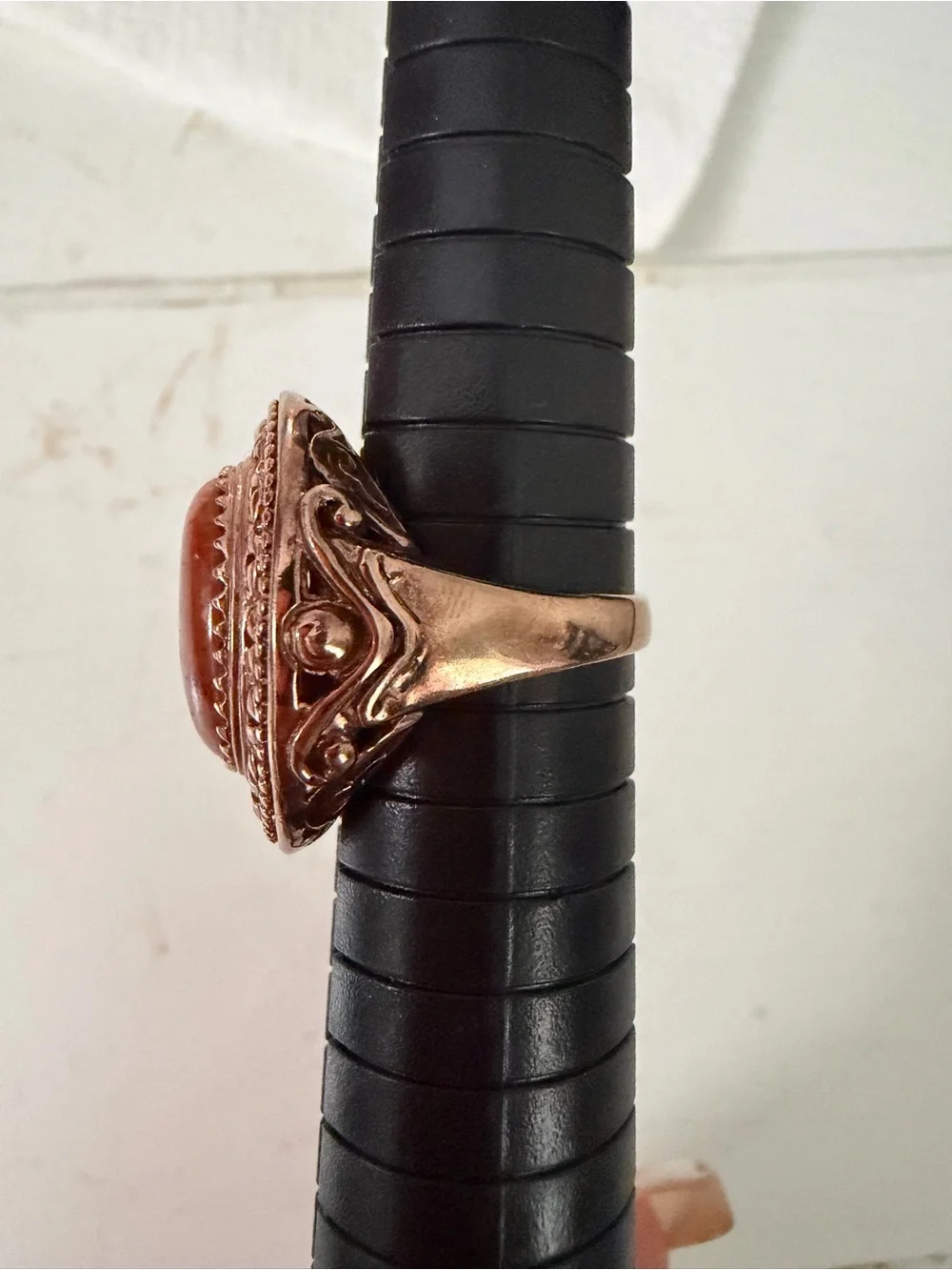 Vintage-Style Women's Filigree Ring with Coral - SZ 7